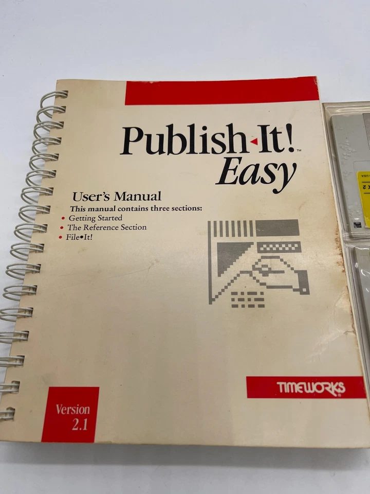 Timeworks Publish It! Easy Version 2.1 Macintosh User Manual + Original Disks - Image 2 of 4