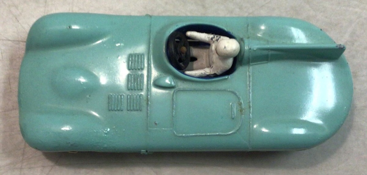 ミニカー H665 DINKY 238 JAGUAR TYPE D RACING CAR DINKY TOYS 238 JAGUAR TYPE D RACING CAR - LIGHT GREEN 1:43
