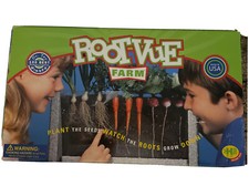HSP Nature Toys Root Vue Farm Set Garden Laboratory With Seeds NEW