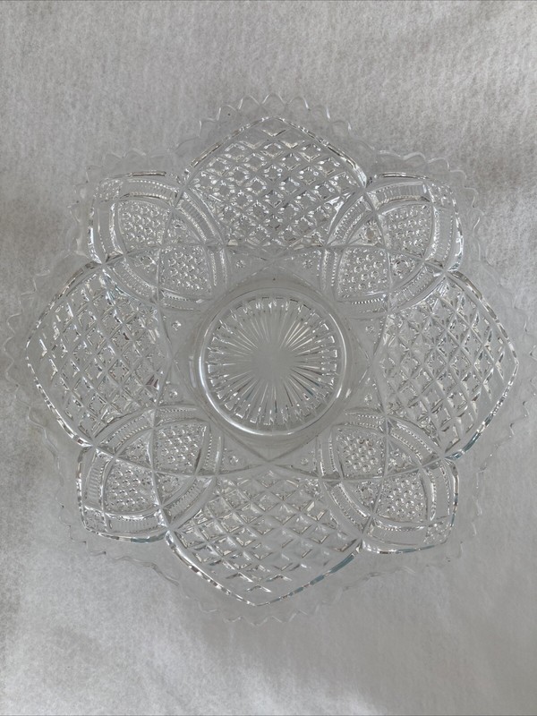 Vintage 10” Clear Diamond Serving Glass Dish Candy, Condiments, Trinkets