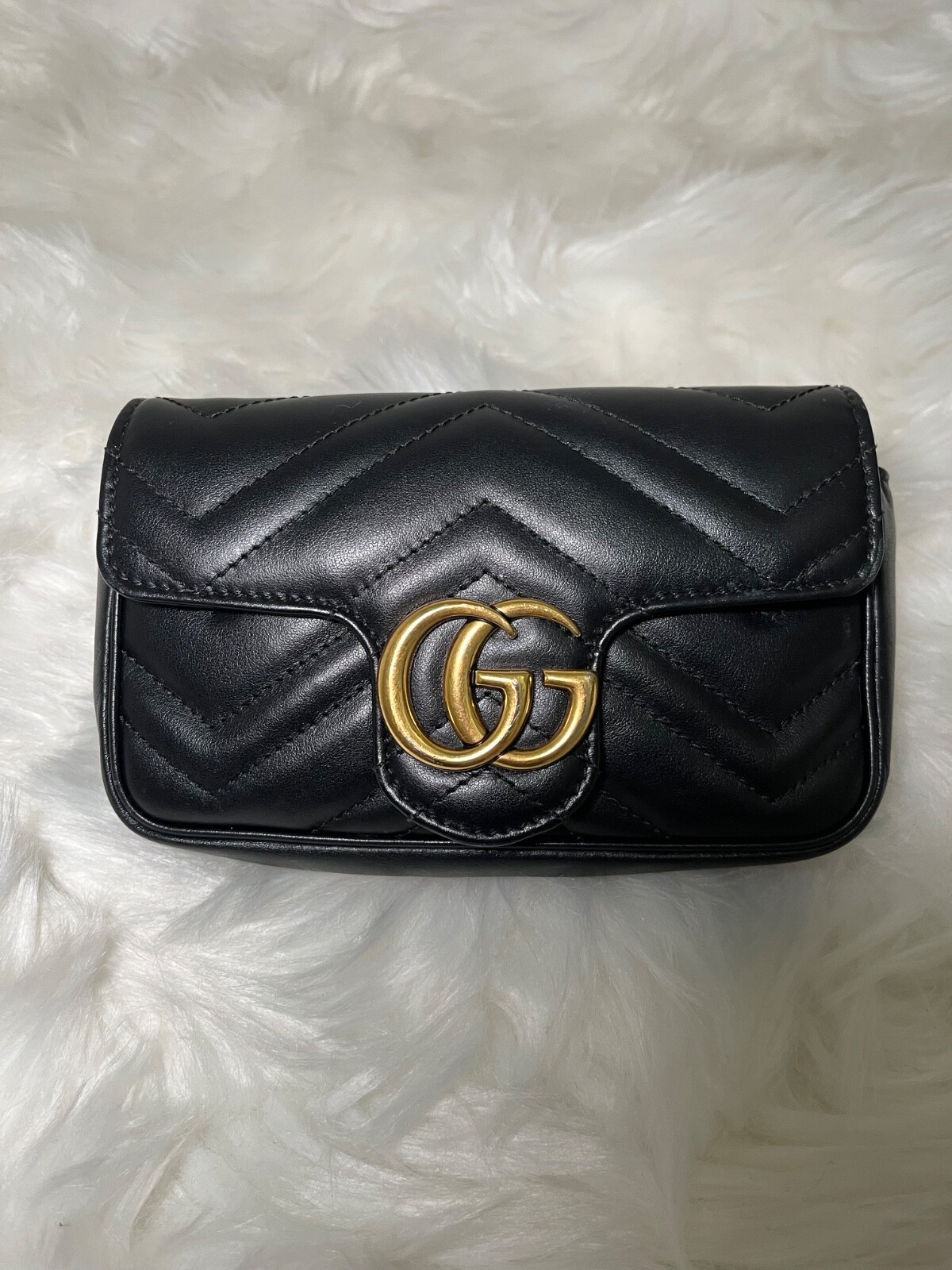 Gucci Marmont Super Mini Bag in Black Leather