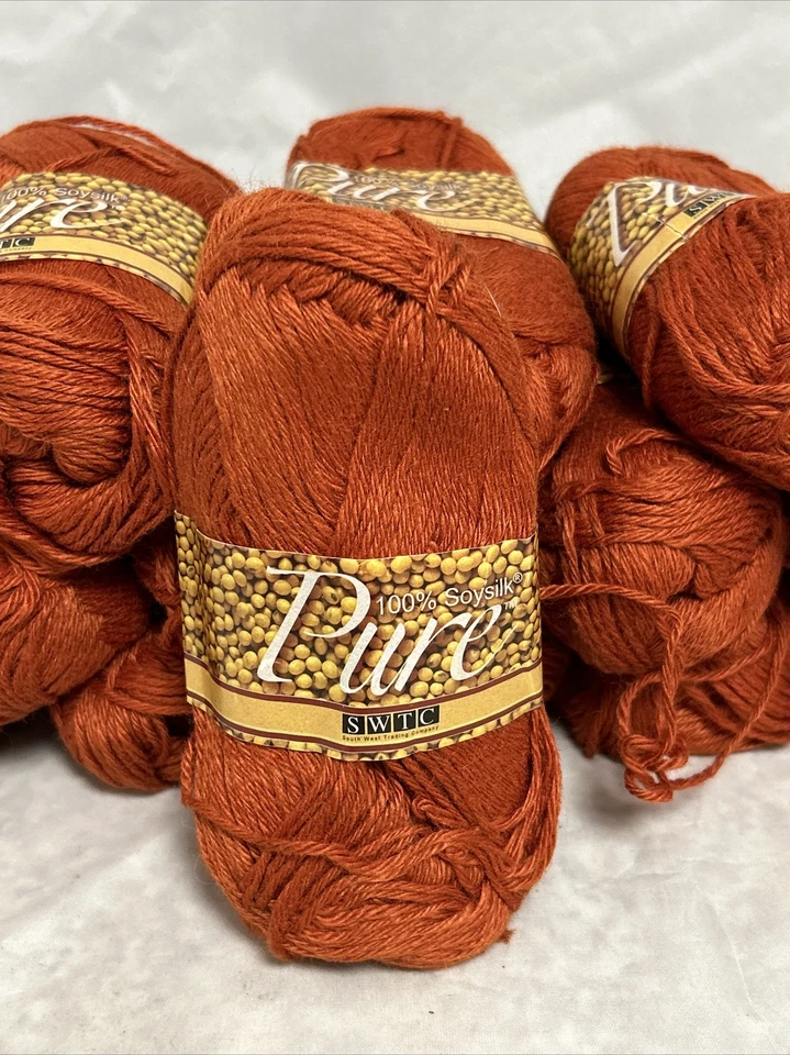 Hilo de seda de soja de 13 madejas de Southwest Trading Company Burnt Orange 50 Gm Color 81 Foto 2 de 4