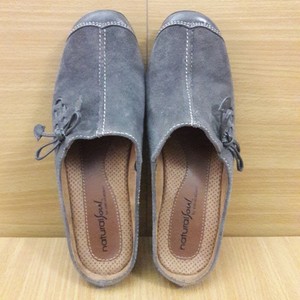 naturalizer suede shoes