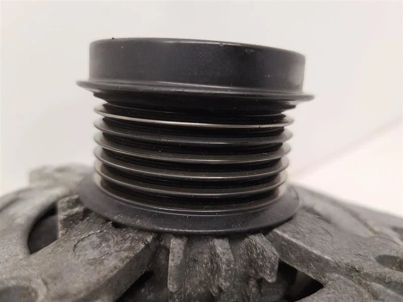 2014-2022 JEEP CHEROKEE Alternator 3.2L 180 Amp 68271763AB - Image 3 of 4