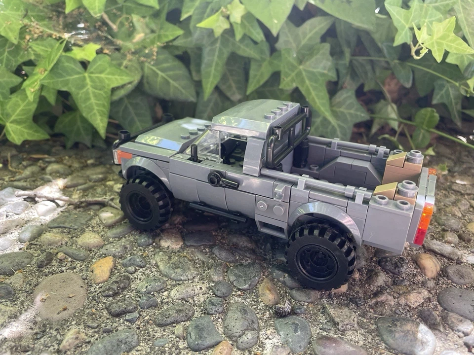 Prerunner Toyota Baja Hilux Building Blocks Off-Road 4x4 Truck Bricks - Image 2 of 4