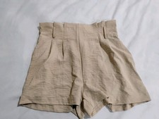Stylish High Waist Beige Women's Shorts With Pockets Size Medium