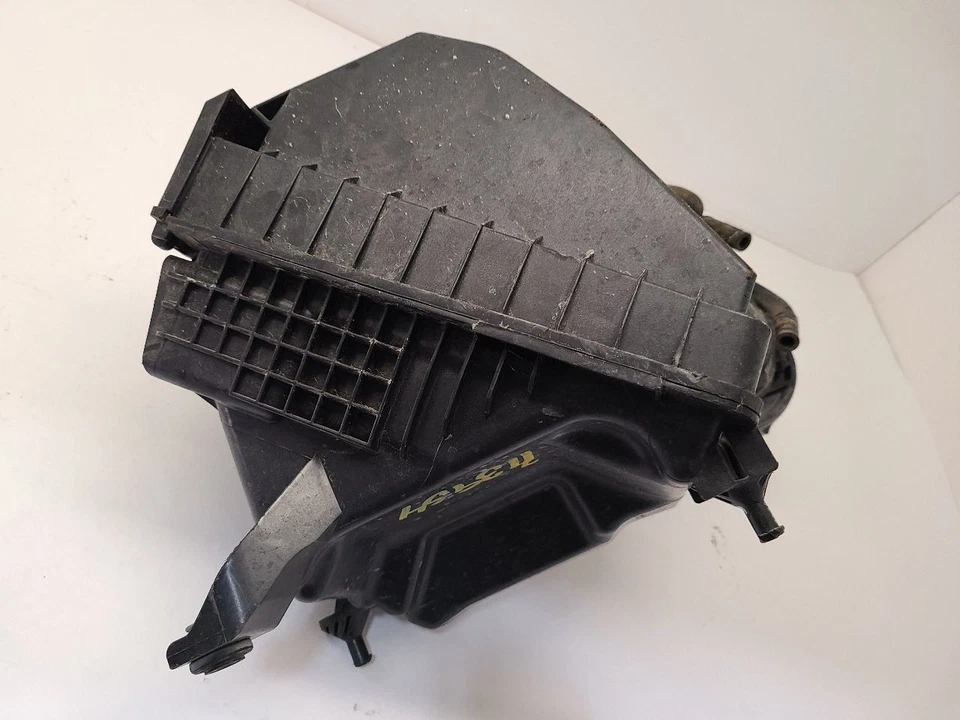 Filtro de aire KIA SPORTAGE 2017-2019 2,0 L 28110D3500 17-19 Foto 3 de 4