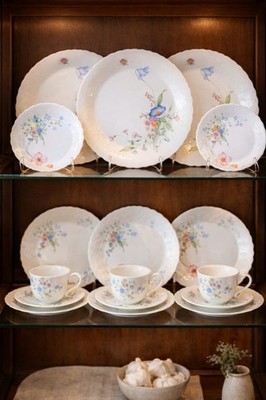 1980s MIKASA Something Blue, Bone China/Pastel Flowers, Place