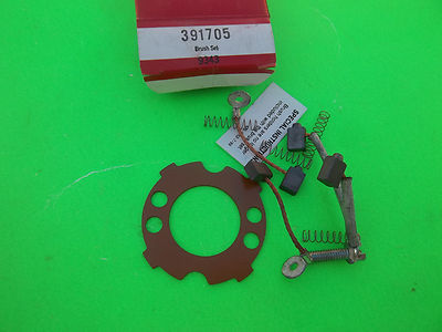 #ad NEW BRIGGS ELECTRIC STARTER BRUSH SET 391705 OEM B92 $18.89