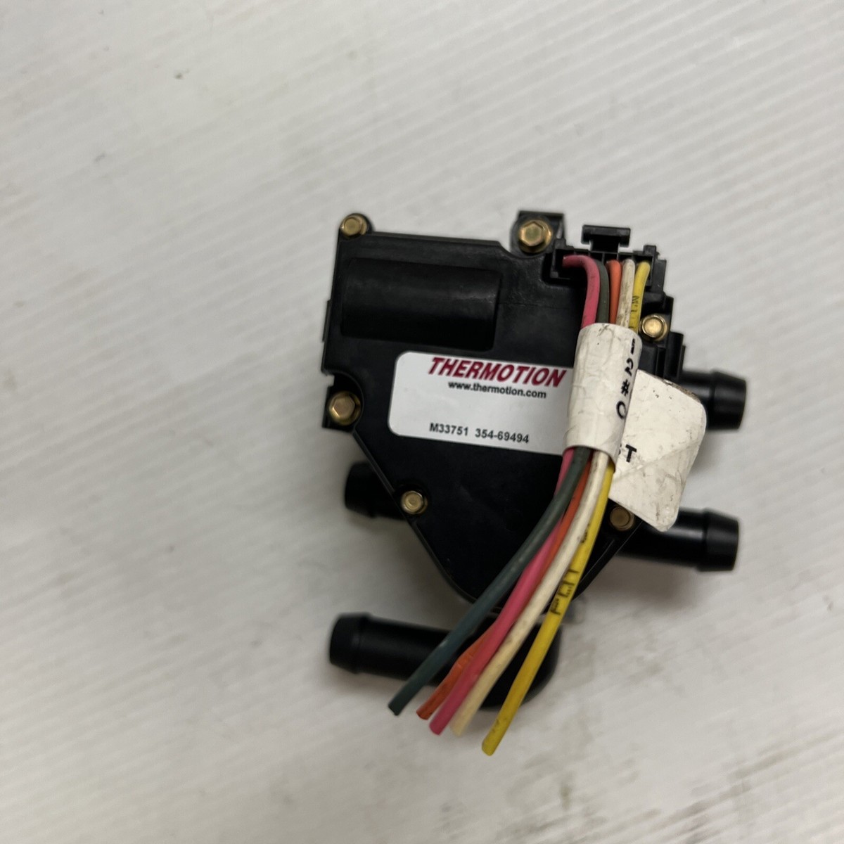 NEW Thermotion 354-69494 Electric Heater Valve 4-PORT With Pigtail