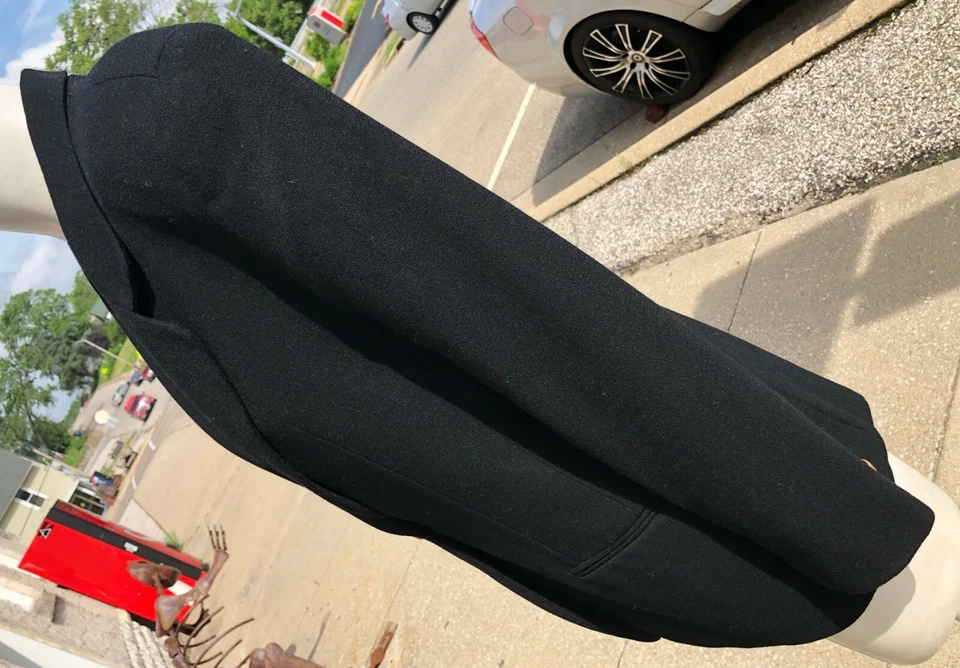 Talbots Black Wool Single Button Shoulder Pads Business Suit Jacket Blazer Sz 4 - Image 4 of 4