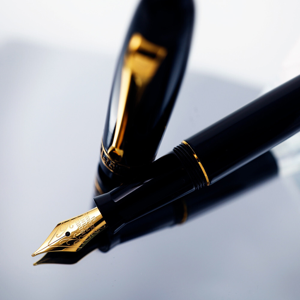Danitrio Trio Classic Fountain Pen in Black (Early Danitrio