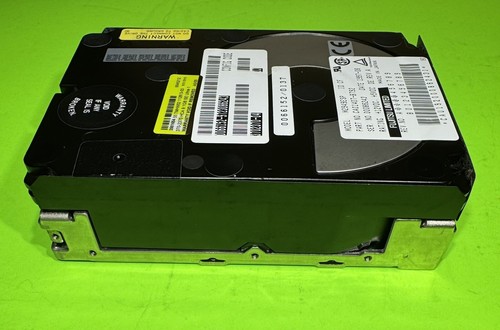Sun 370-2370 9.1GB 3.5" 7200RPM Single Ended Ultra-1 80pin SCSI HDD, Tested - Picture 9 of 16