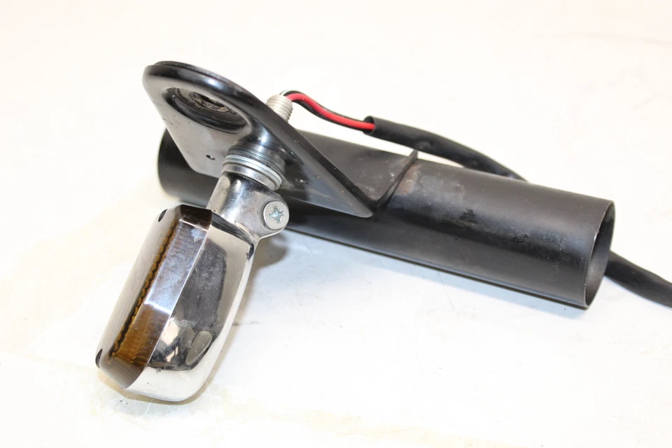 Indicador de señal de giro delantero Kawasaki Kz750 1982 con montaje Foto 2 de 4