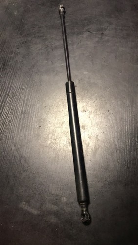 Mercedes-Benz E W210 2001 Motorhaube Haubendämpfer Federbein A2108800429