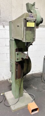 TOWNSEND #124DM RIVETER - 115V -