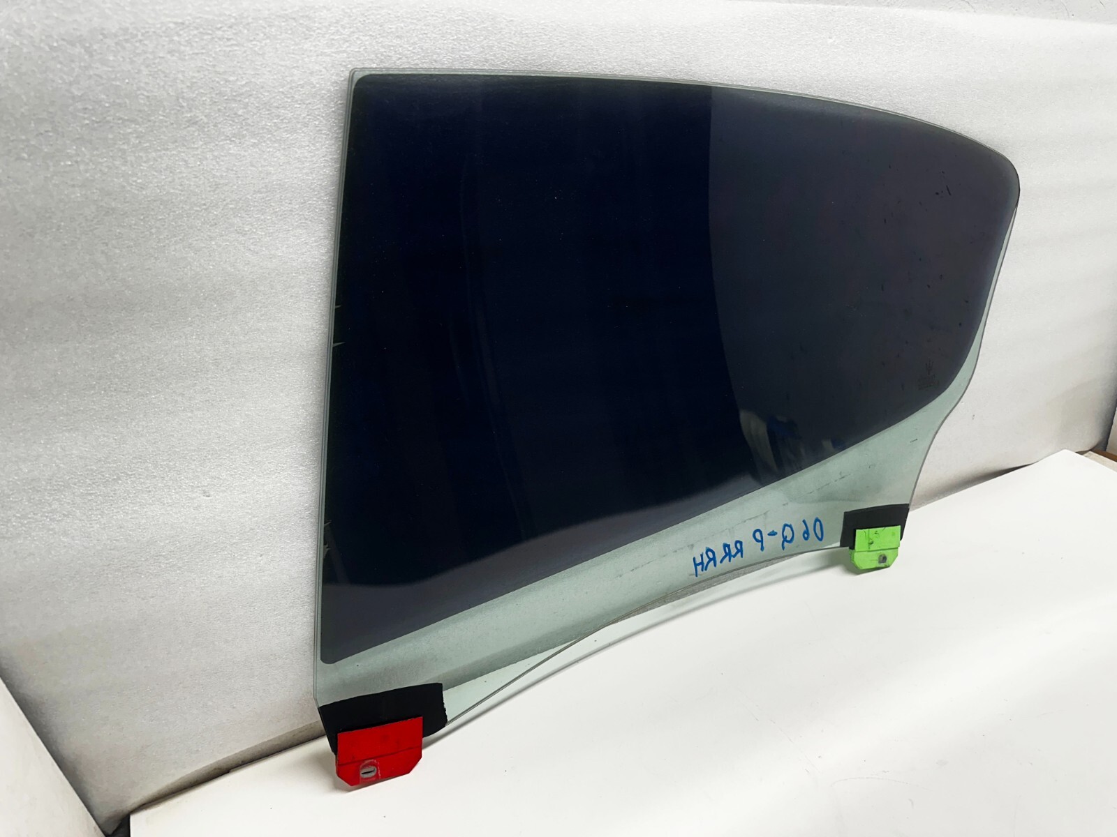 P40440 2003-2012 Maserati Quattroporte M139 Rear Door Window Glass Passenger RH