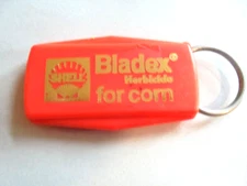 Vintage Shell Oil Bladex Corn Herbicide Aldrin Insecticide Advertising Keychain