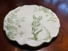 POTTER'S STUDIO  SALAD PLATE RABBIT GREEN SCALLOPED EDGE NWT