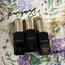 Hinoki & Cedarwood Jo Malone London 香水- 一款2024年新的中性香水