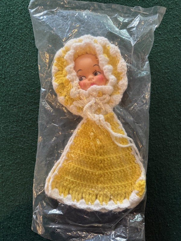 Hangable Crochet Plastic Doll head Pot Holders