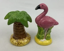 Pink Flamingo Salt & Pepper Shaker Set Palm Tree Cute Never Used!