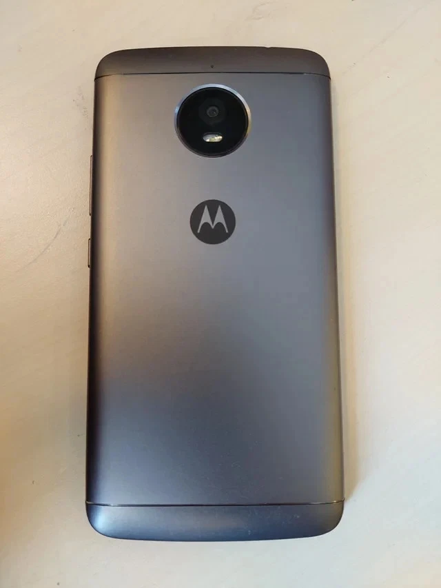 Motorola Moto E4 Plus 16Gb - Immagine 3 di 4