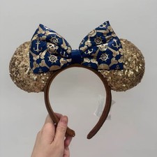 Pirates of The Caribbean Gold Sequined Disney Parks Minnie Ears Headband US