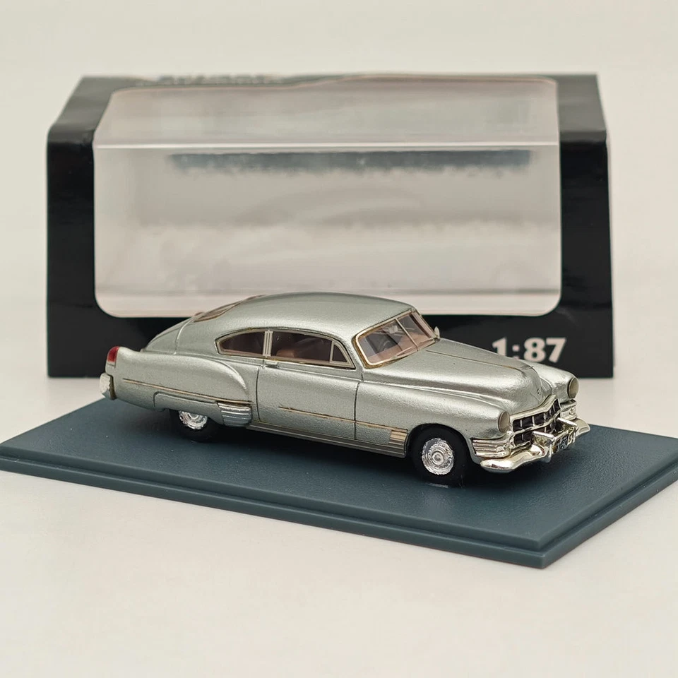 NEO SCALE MODELS 1/87 Cadillac Series 62 Sedanet Coupe Resin Car Limited Silver - Image 3 of 4