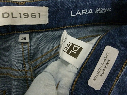 DL1961 Jeans donna Lara cropped svasato elasticizzato orlo sfilacciato taglia 25 - Foto 7 di 7