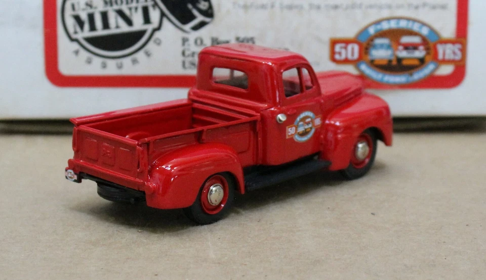Camioneta Ford F-1 Brooklin modelo estadounidense como nueva US-2-3 1948 50th 1998 1:43 roja caja como nueva Foto 4 de 4