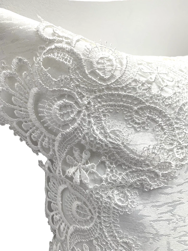 Luxury Cushion Cover Macrammie Lace Damask Weave White Square 16 x 16 inch  - Image 3 of 4