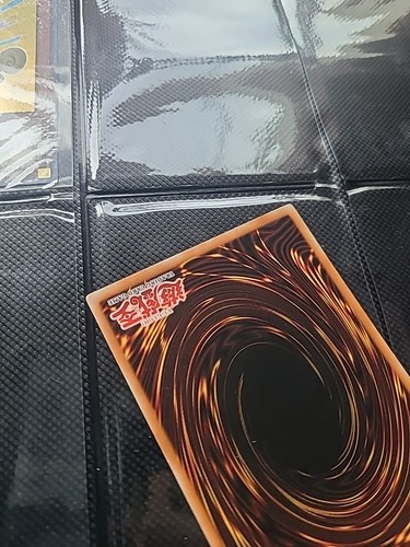 Yu-gi-oh Mago Nero Inglese Asiatico LOB-005 1a Edizione Ultra Raro - Foto 6 di 6