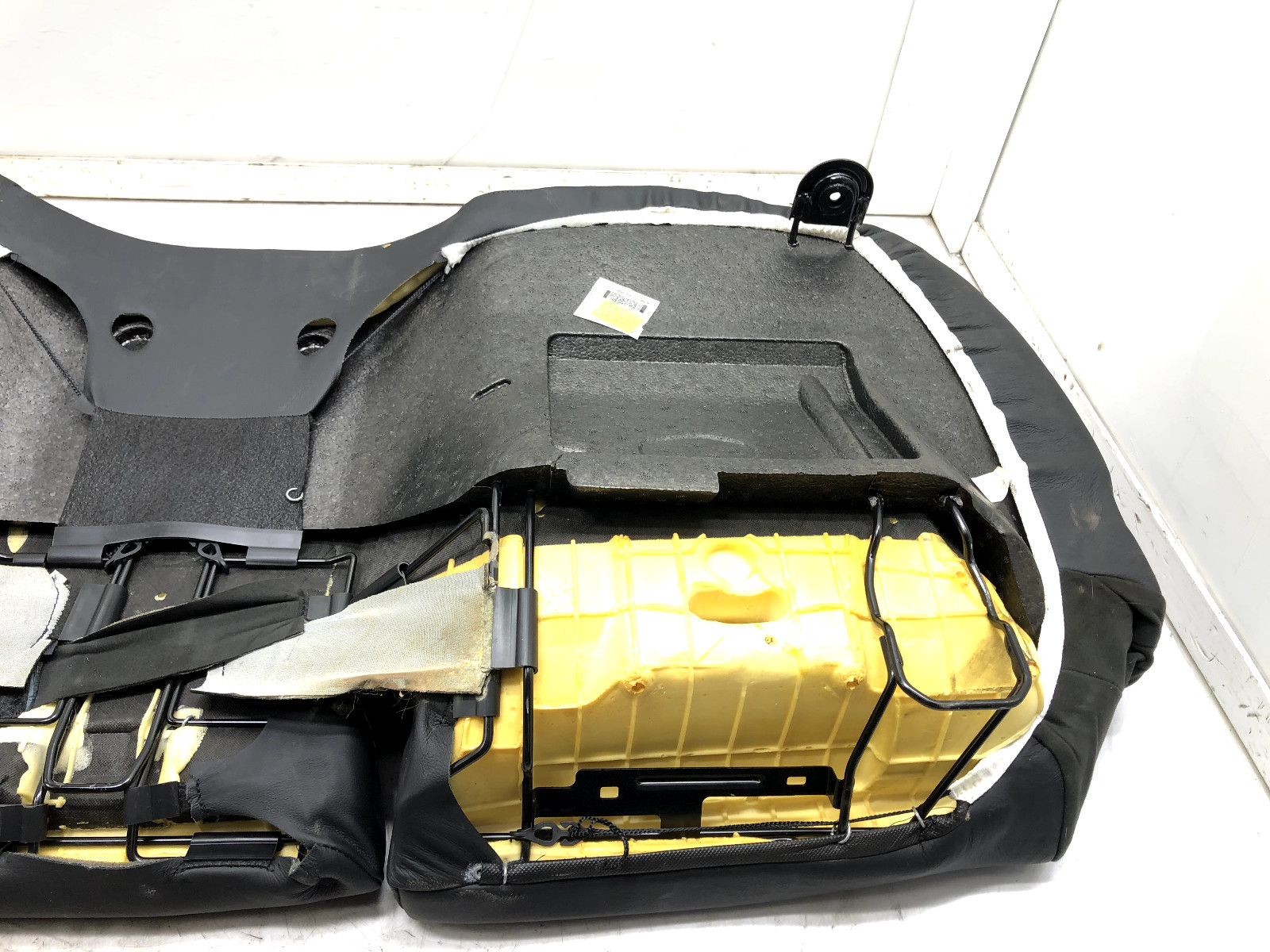 2014-2019MASERATI QUATTROPORTE REAR LOWER SEAT BENCH OEM.