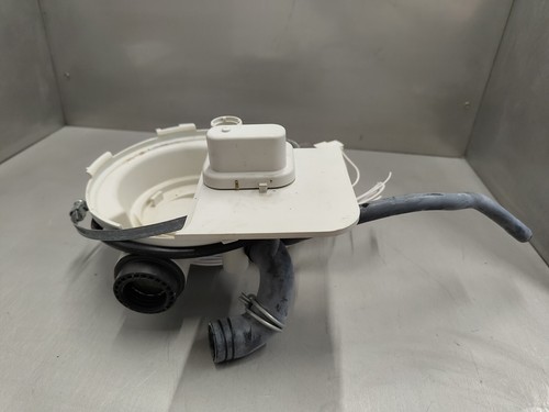 Geschirrspüler, Bodenablauf Temperatursensor 0933150,Pumpe 0669672 #43245