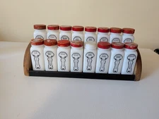 Griffiths' Spice Jars Set (16) And Their Original Rack From The 40's  Used READ