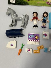 LEGO FRIENDS: Horse Vet Trailer (41125) ~ Retired ~ Complete ~