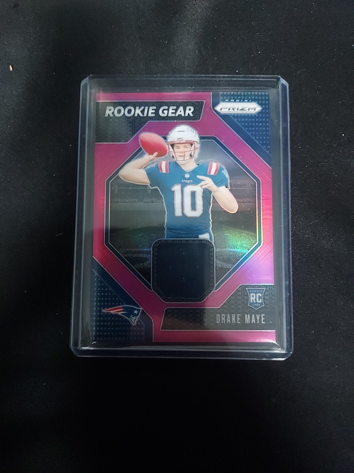 2024 Panini Prizm Drake Maye Rookie Gear Pink Rookie Relic RC RG-DME Patriots