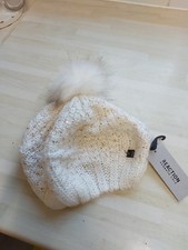 Bnwt Reaction Kenneth Cole Cream/ Gold Sequin Pompom Beret Style Hat