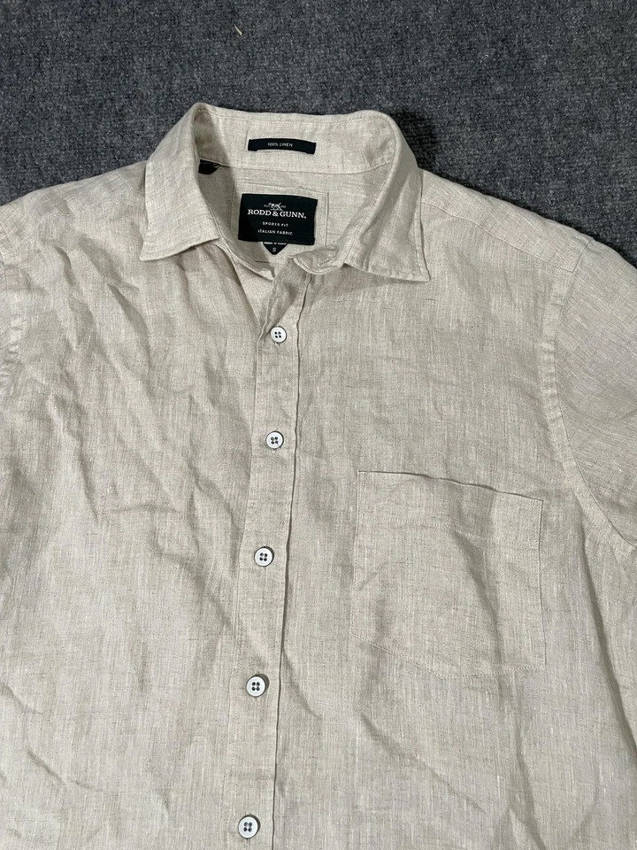 Camisa Rodd & Gunn Para Hombre Pequeña Beige Lino Manga Corta Botón Delantero Ajuste Deportivo Foto 2 de 4