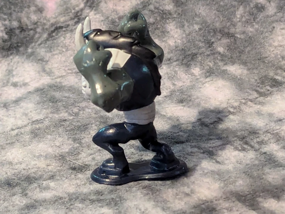 Teen Titans Go! Figurine Wildebeast 1" Figures DC Comics - Image 4 of 4