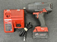 Milwaukee M18 Li-Ion Cordless 1/2" Impact Wrench with Friction Ring (PD1124536)
