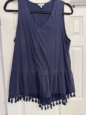 Women’s Crown & Ivy Casual Sleeveless Top Short Tassel Trim  Navy Blue Medium