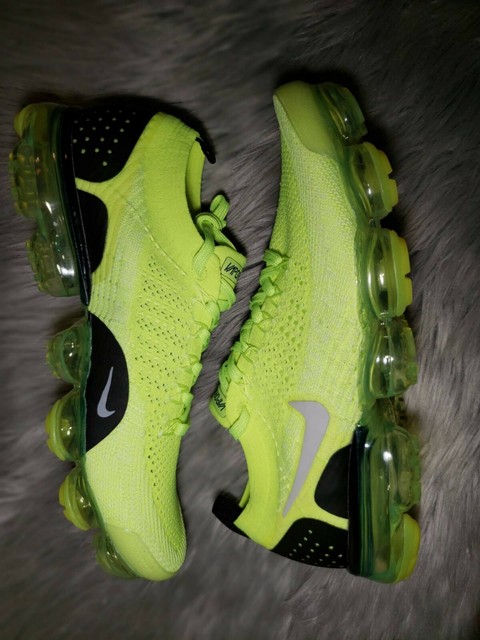 nike air vapormax size 2