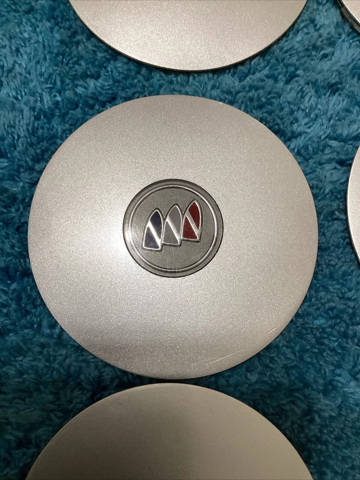 1 tapa central Buick LeSabre #25551433 1997 2001 15" aluminio repintado 1 pieza Foto 2 de 4