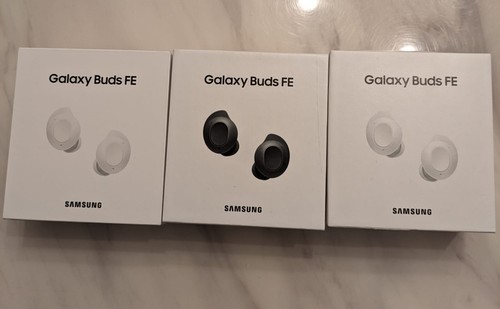 Samsung Galaxy Buds FE - Grafite e bianco - Foto 8 di 25