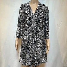 René Rofé Nightgown & Robe set. 2 Piece. sz M. animal print. Black White