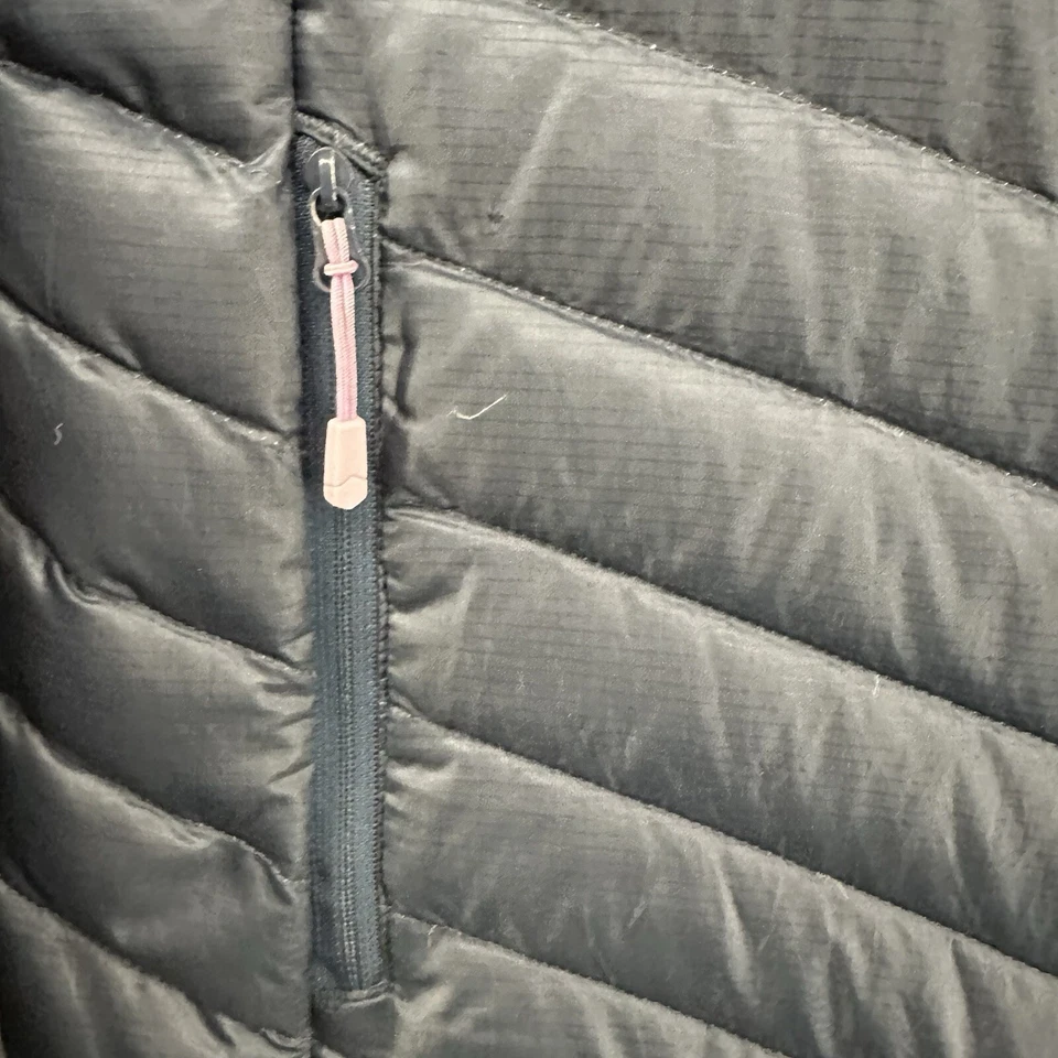 Chaqueta acolchada Mountain Hardware Nitrous 800 para mujer mediana azul marino escudo Q Foto 3 de 4