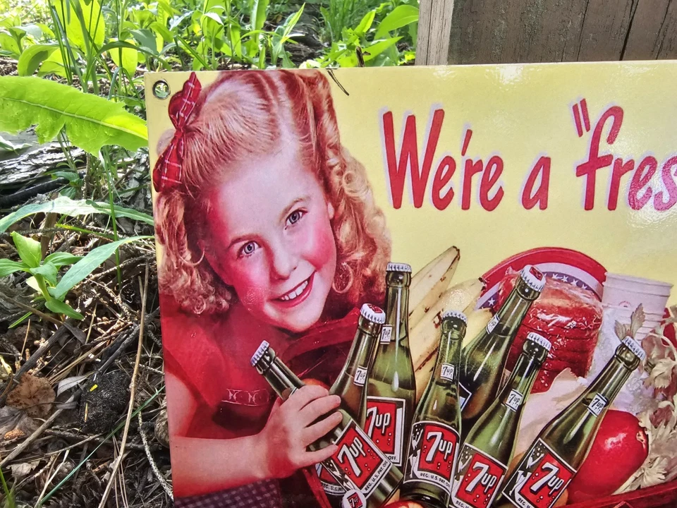 VINTAGE 7UP PORCELAIN ADVERTISING PORCELAIN SIGN 12" X 8" COKE, PEPSI - Image 4 of 4