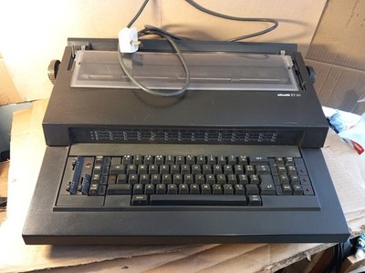 Vintage Olivetti ET 121 Office Electronic Typewriter -
